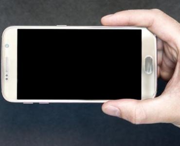 Miesięczny detoks smartfona: usuń zbędne aplikacje i odzyskaj szybkość w 15 minut