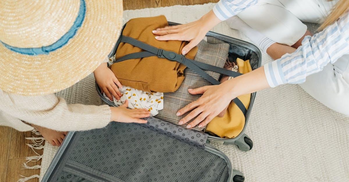 Bagażnik jak układanka: rodzinne pakowanie ze strefami — zero nerwów, maksimum miejsca