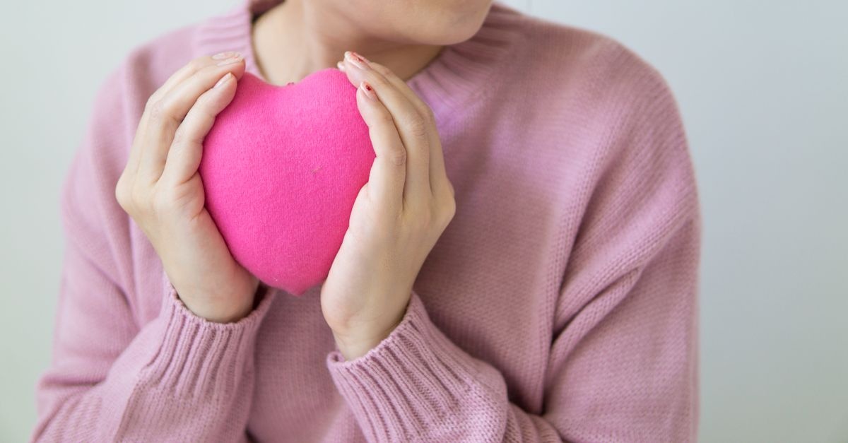 Puls pędzi od stresu, nie od biegu? Sprawdź, co mówi Twoje serce i jak je uspokoić