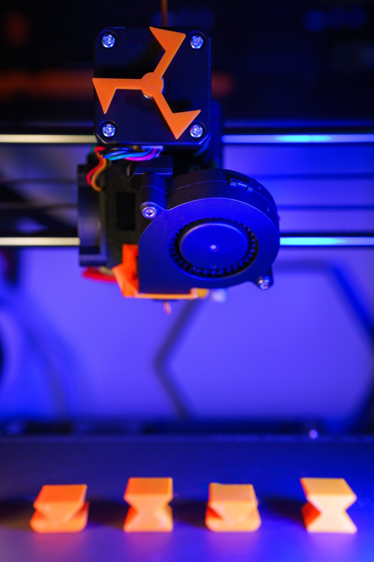 Jak wybrać idealną drukarkę 3D dla zaawansowanych projektów?