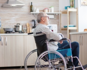 Jak zwiększyć swoje możliwości zarobkowe w opiece w Niemczech? 5 atutów opiekunki seniorów